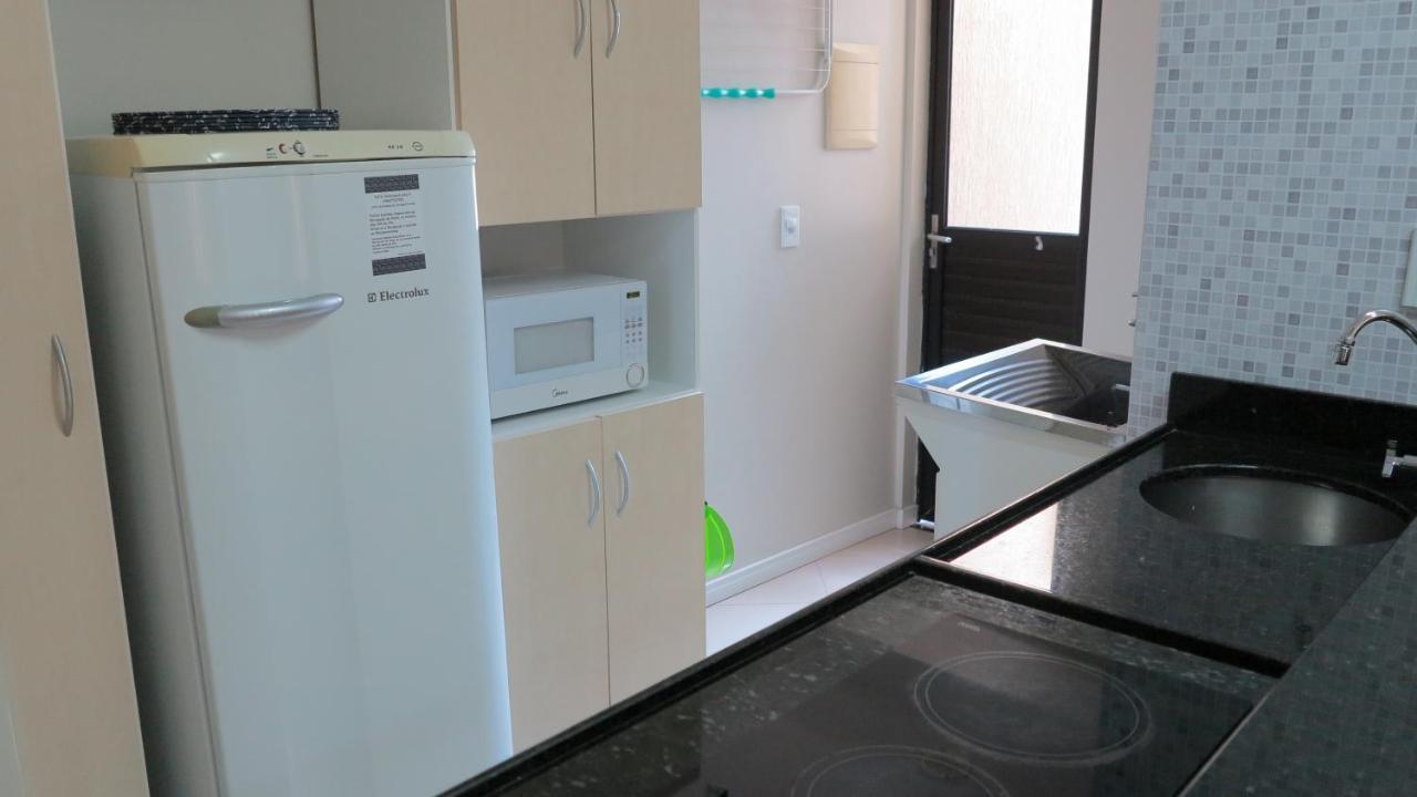 - Quartos, E Por Temporada No Centro De Bc * Balneário Camboriú