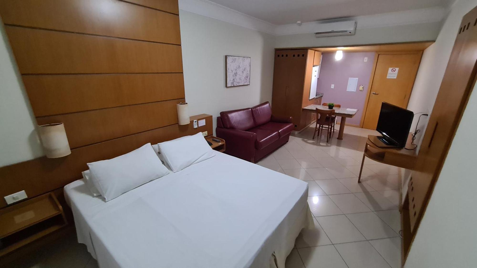 - Quartos, E Por Temporada No Centro De Bc Apartamento