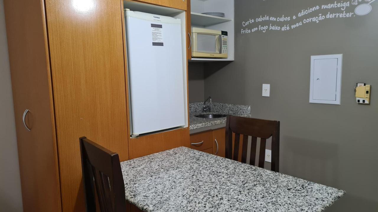- Quartos, E Por Temporada No Centro De Bc Apartamento Balneário Camboriú