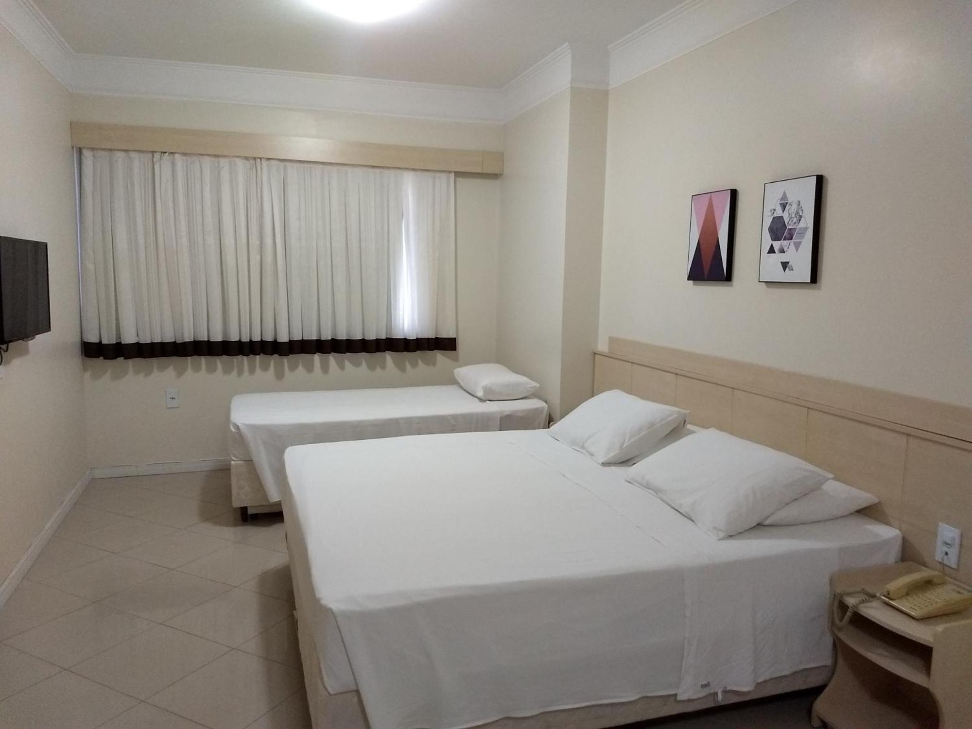 Apartamento - Quartos, E Por Temporada No Centro De Bc Balneário Camboriú