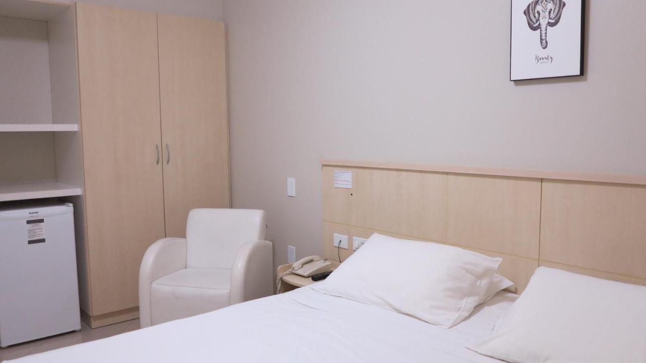 - Quartos, E Por Temporada No Centro De Bc Apartamento Balneário Camboriú